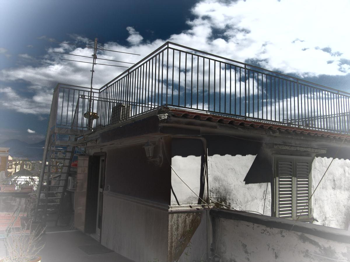 Il Cielo Di Dante Apartment Napoli Exterior foto