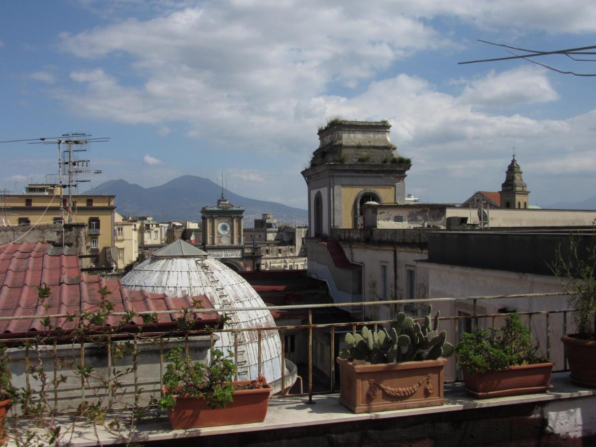 Il Cielo Di Dante Apartment Napoli Cameră foto